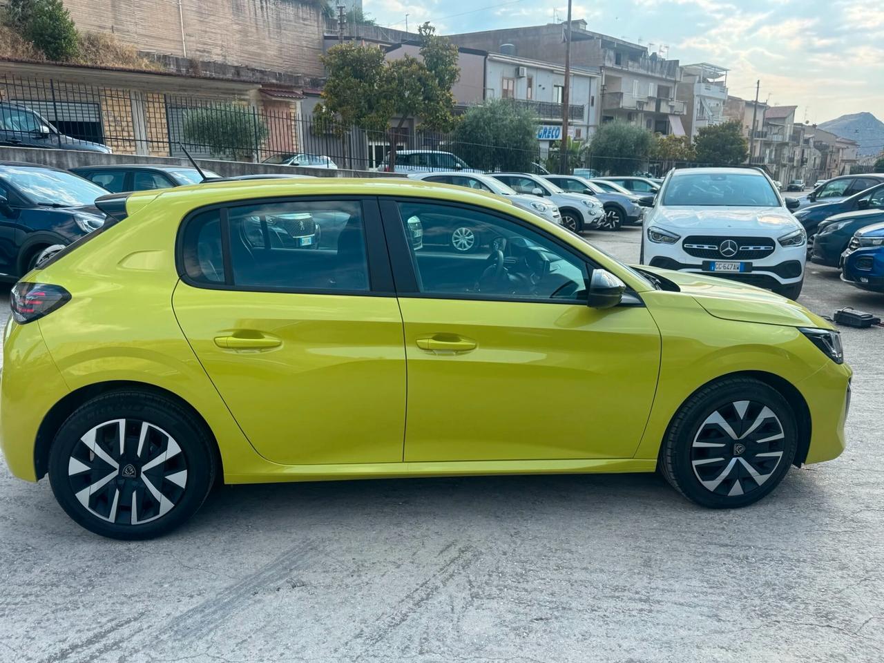 Peugeot 208 PureTech 100 Stop&Start 5 porte Active