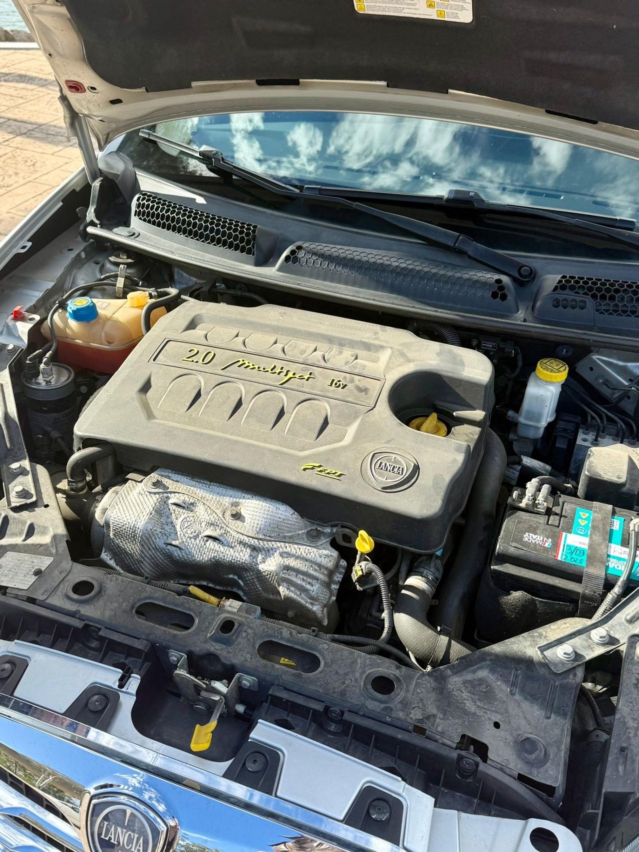 Lancia Delta 2.0 mtj DPF Ptatinum (121kw)