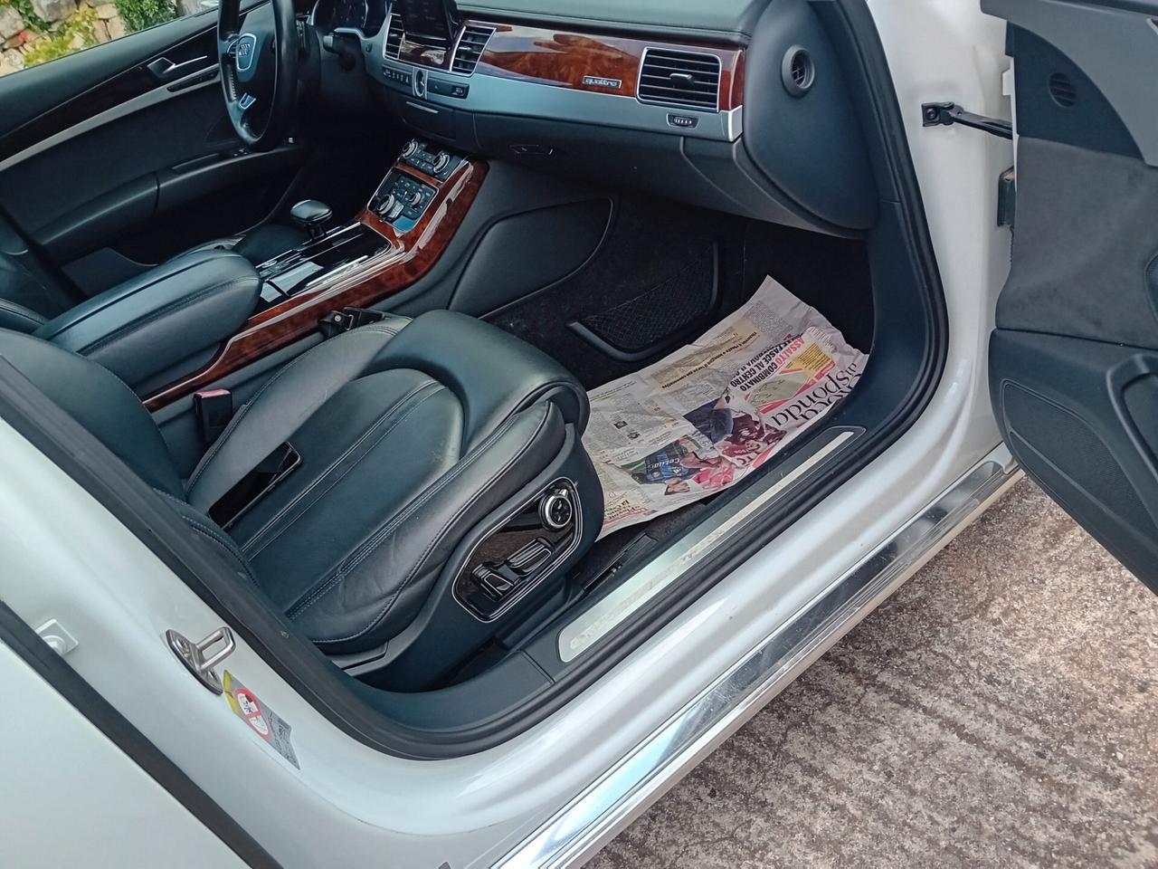 Audi A8 4.2 TDI quattro tiptronic
