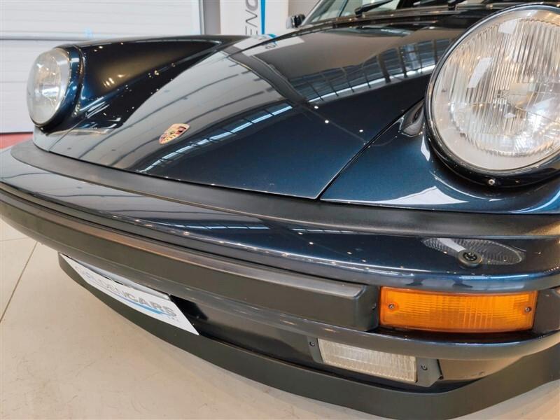 Porsche 911 Carrera 3.2 Cabriolet G50