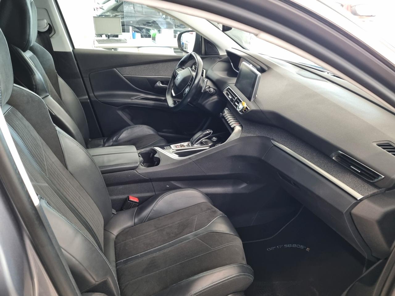 Peugeot 5008 BlueHDi 120 S&S EAT6 Crossway 7 posti