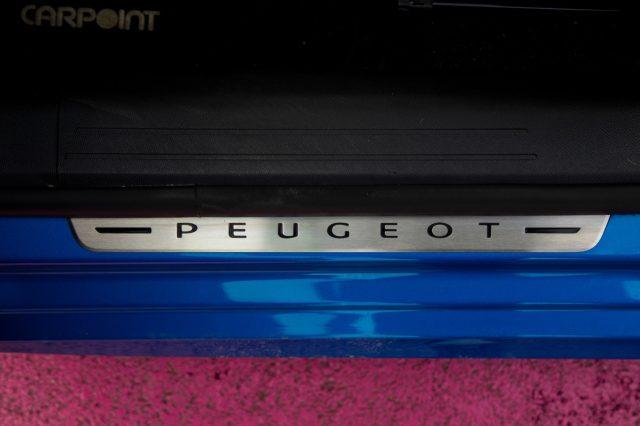 PEUGEOT 208 PureTech 100 S&S EAT8 5 porte GT Line