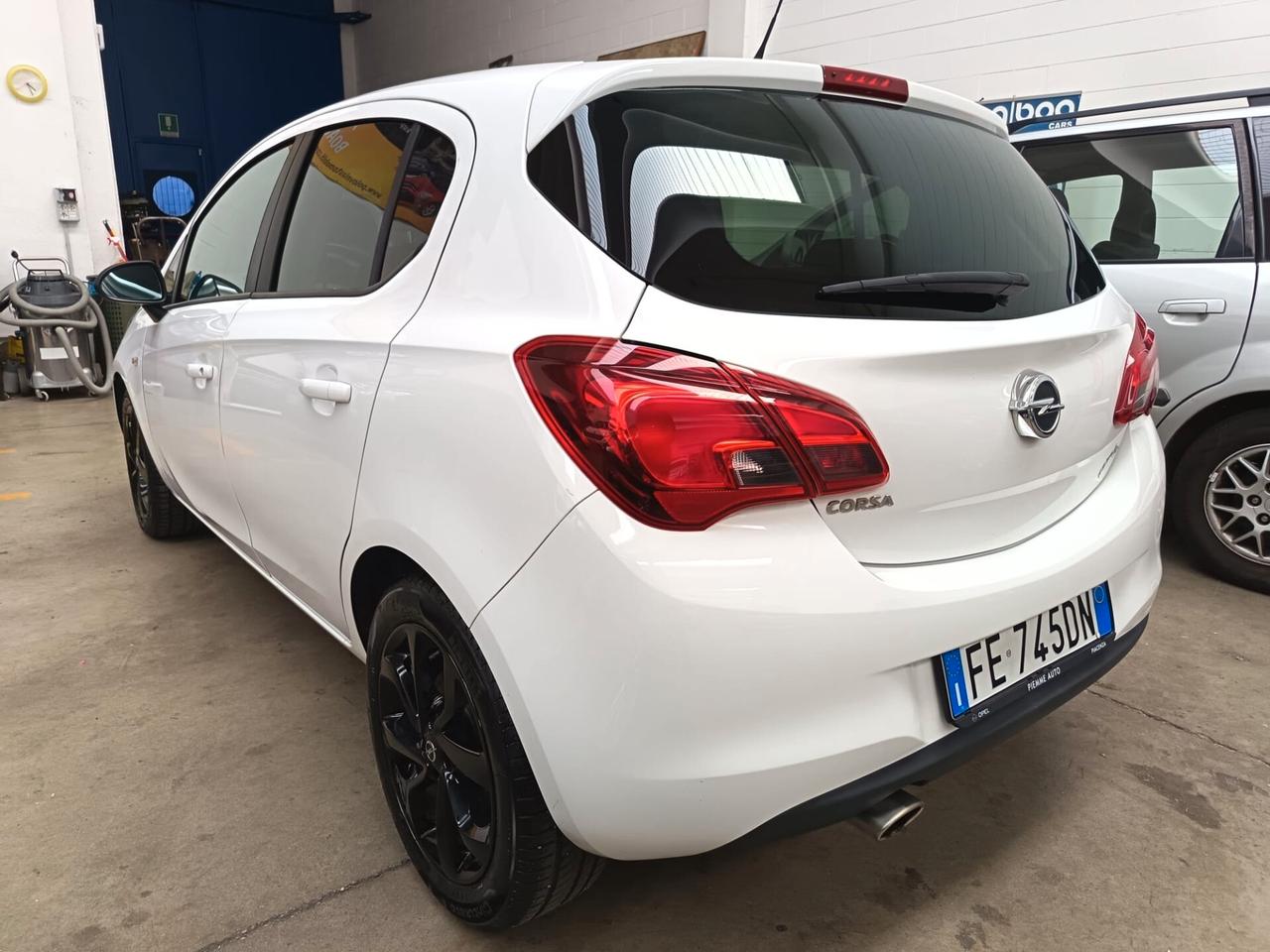 Opel Corsa 1.4 90CV GPL Tech 5 porte 68kW