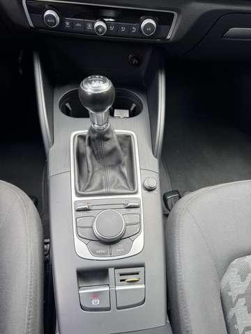 Audi A3 Sportback 1.6 tdi Business 110cv Euro 6B