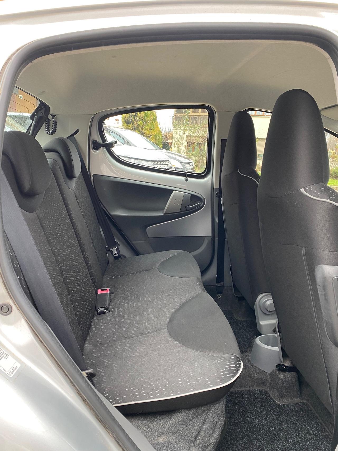 Peugeot 107 1.0 68CV 5p. Sweet Years