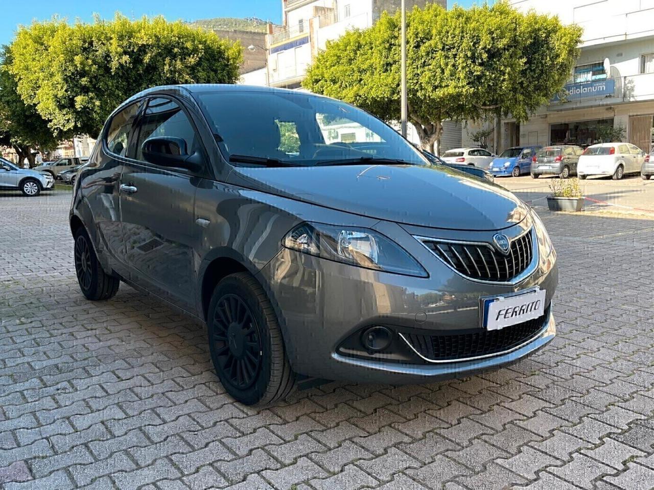 Lancia Ypsilon 1.0 FireFly 5 porte S&S Hybrid KM0