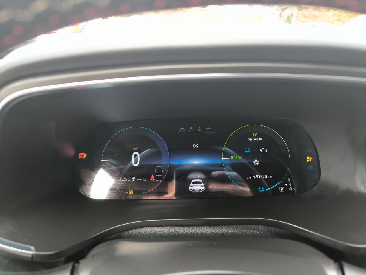 Renault Arkana Hybrid E-Tech 145 CV R.S.Line Fast Track *UNIPRO*