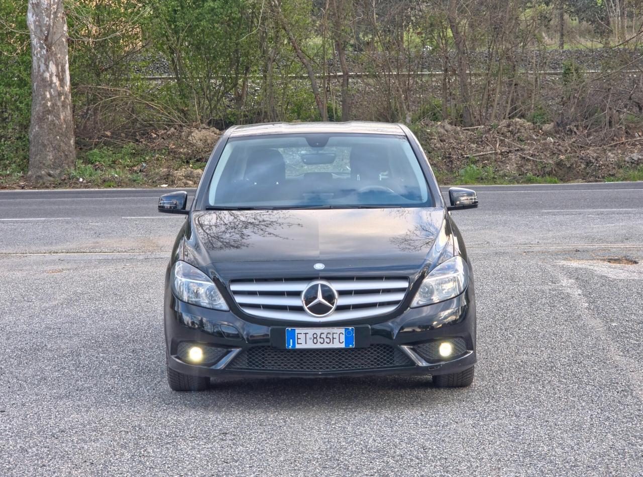 Mercedes-benz B 180 CDI Automatic Premium 2013-E5B Automatico NEO