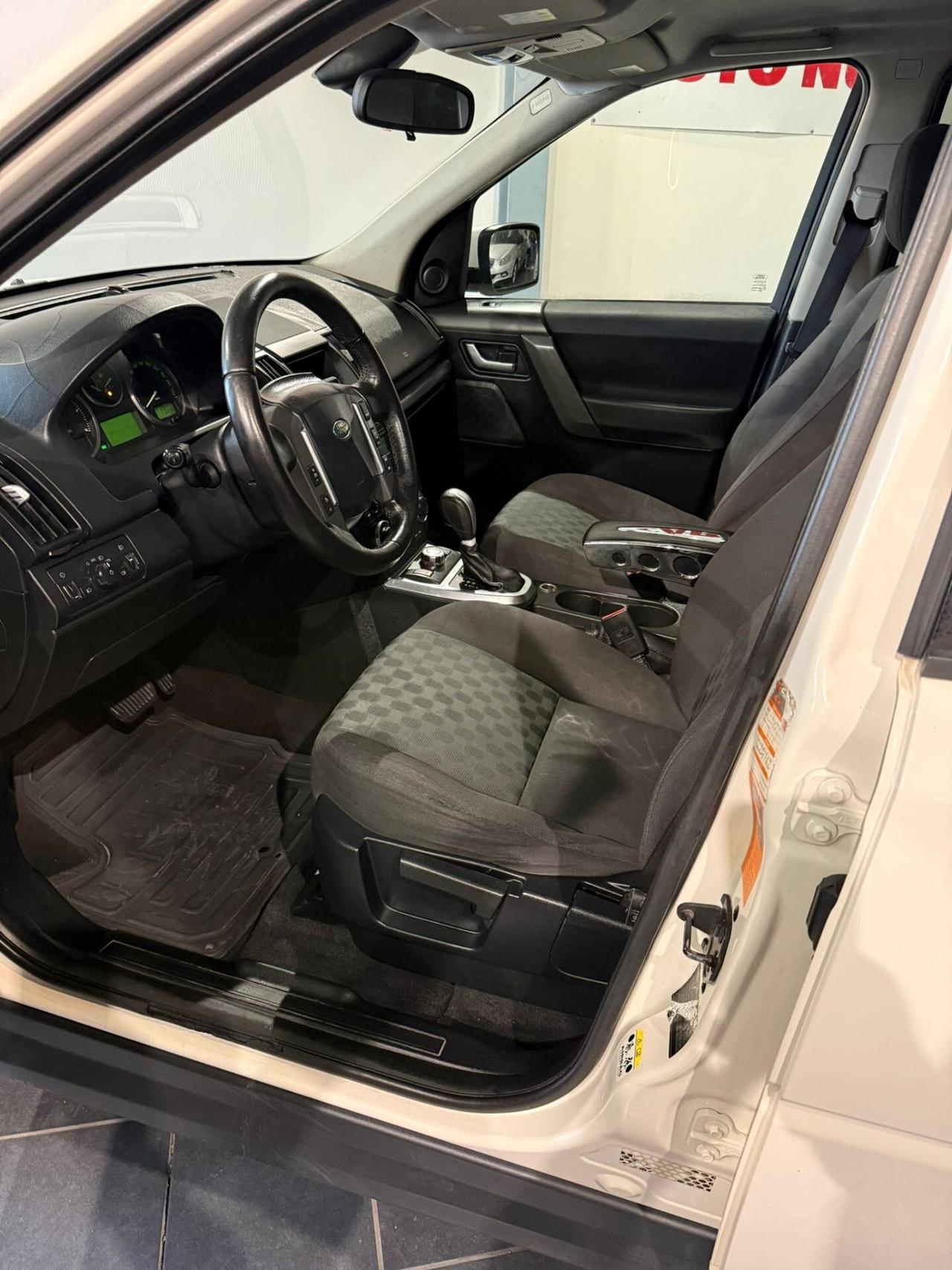 Land Rover Freelander GANCIO TRAINO - AUTOMATICA