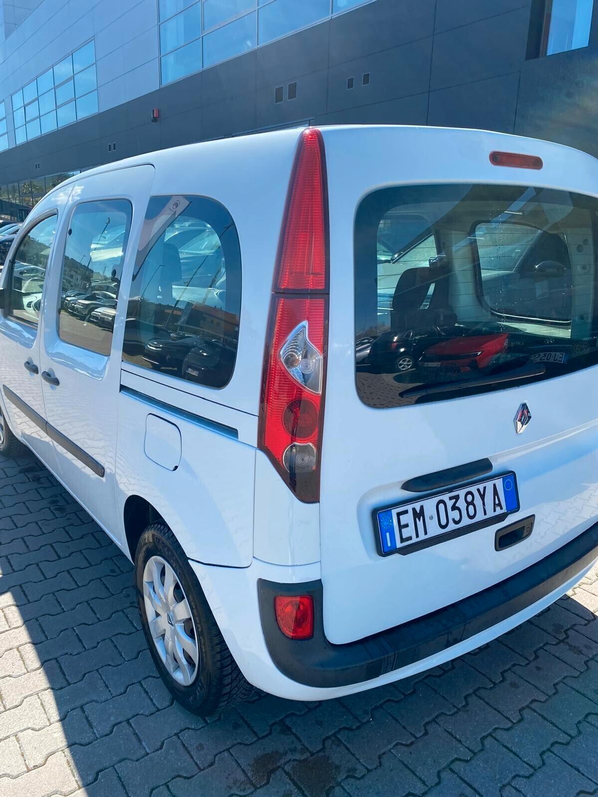 Renault Kangoo 1.5 dCi 75CV F.AP. 4p. Express