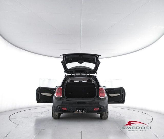 MINI Cooper SD 2.0 Cooper SD aut. - PER OPERATORI DEL SETTORE