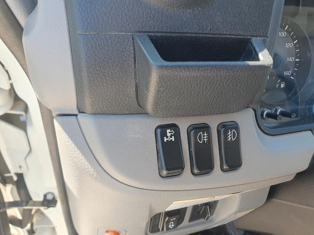 Mitsubishi Fuso Canter 3.0 TDi 131cv Ribaltabile trilaterale