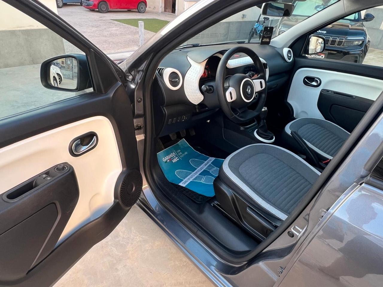 Renault Twingo Limited 73 cv