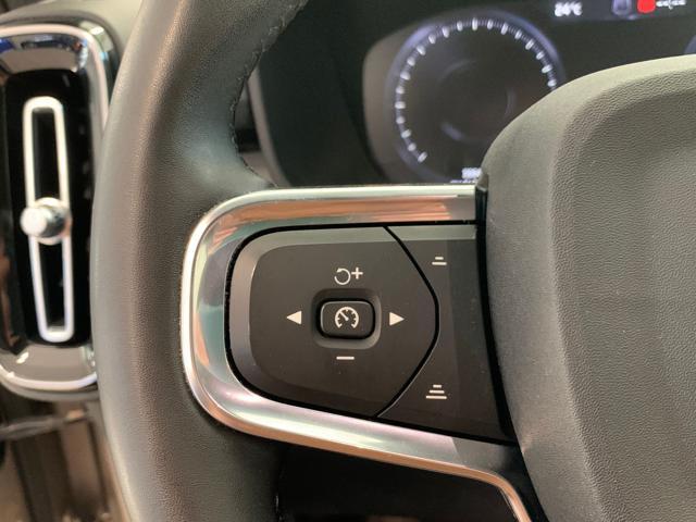 VOLVO XC40 T2 automatico Core