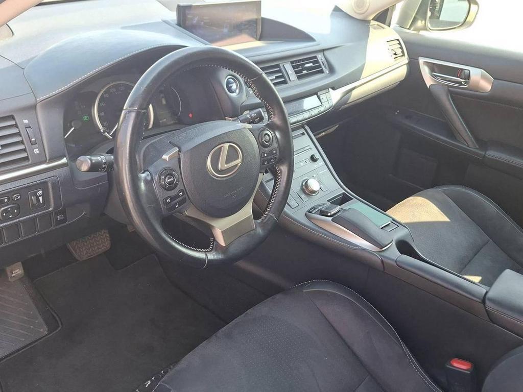 Lexus CT 200h 1.8 Hybrid Executive CVT