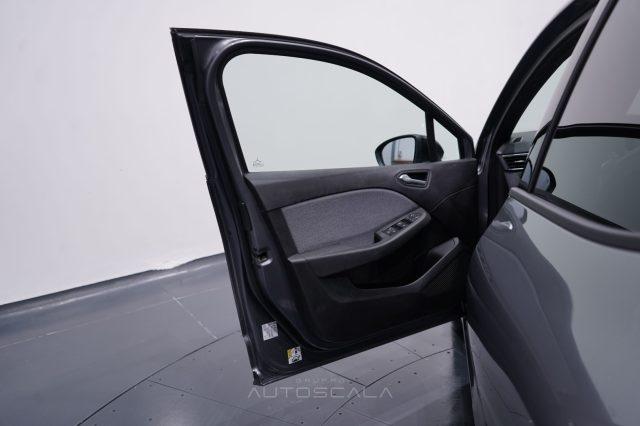 RENAULT Clio 1.0 TCe 90cv 5 porte Techno