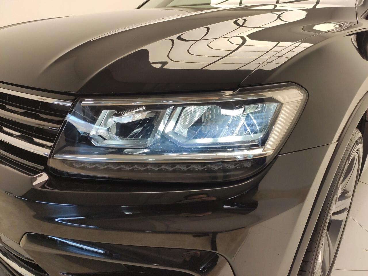 Volkswagen Tiguan 2.0 TDI 150 CV SCR DSG 4MOTION R-Line