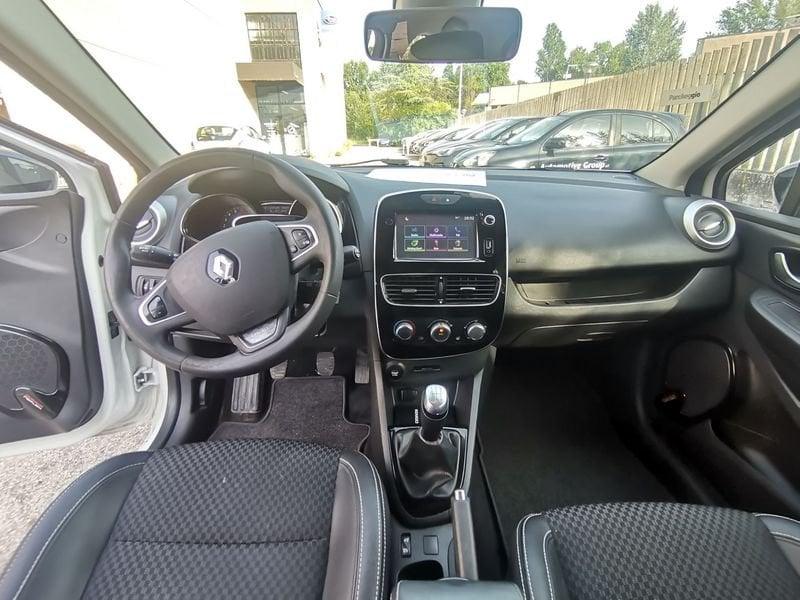 Renault Clio 1.2 75 CV 5 porte Duel
