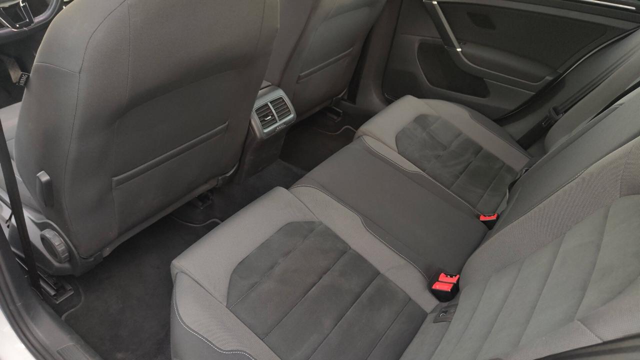 Volkswagen Golf 1.6 TDI 115 CV 5p. Executive