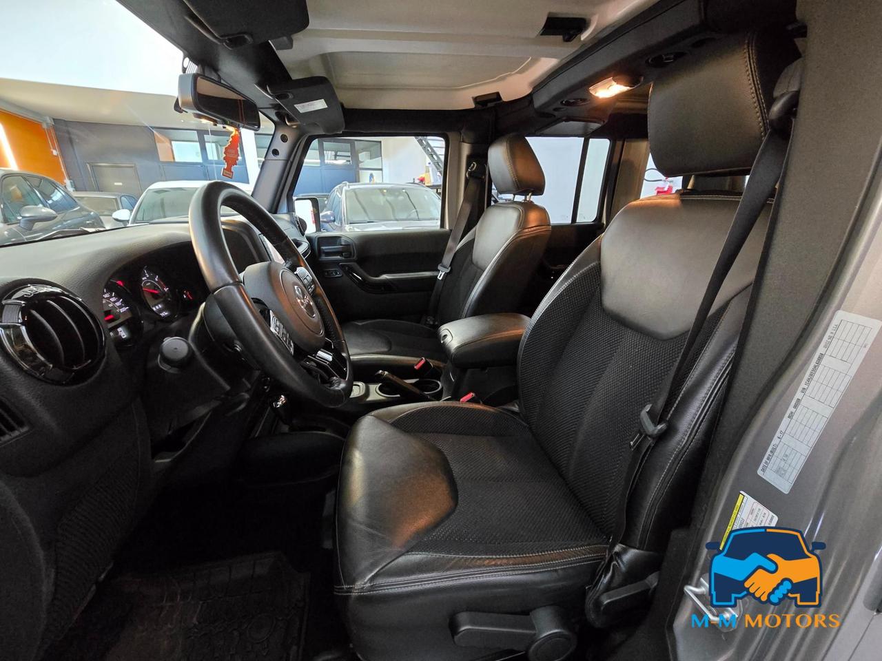Jeep Wrangler Unlimited 2.8 crd Sahara auto E6