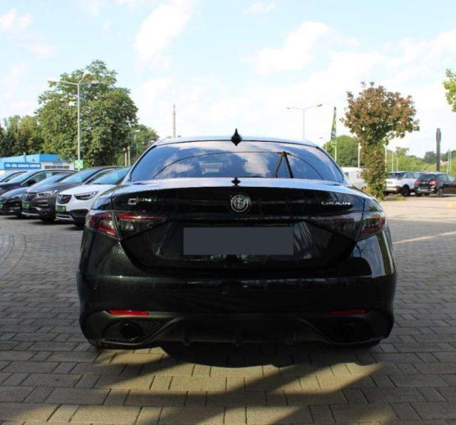 ALFA ROMEO Giulia 2.2 Turbodiesel 210 CV AT8 AWD Q4 Competizione