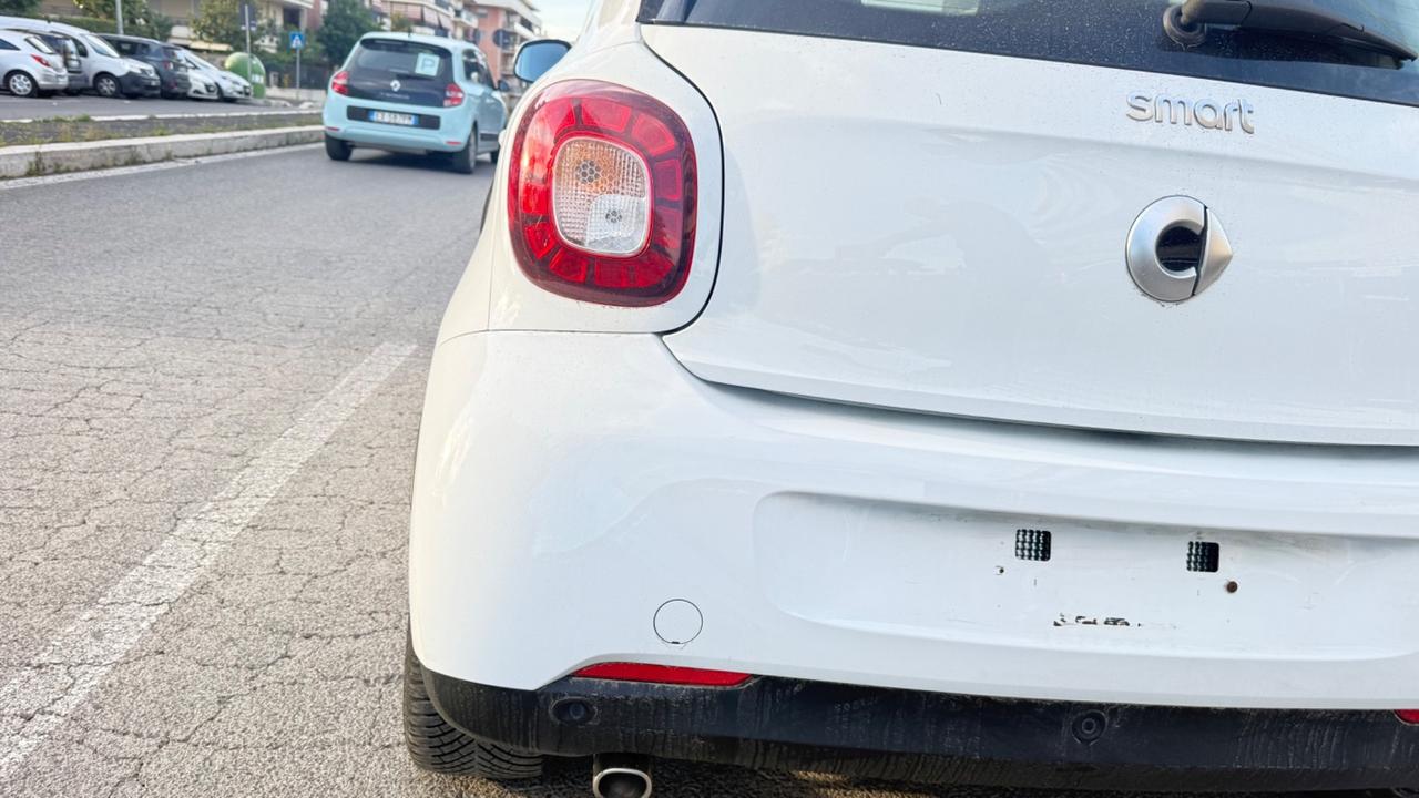 Smart ForFour 70 1.0 twinamic Passion LED PACK SPORT PDC CERCHI 16 BLUETOOTH