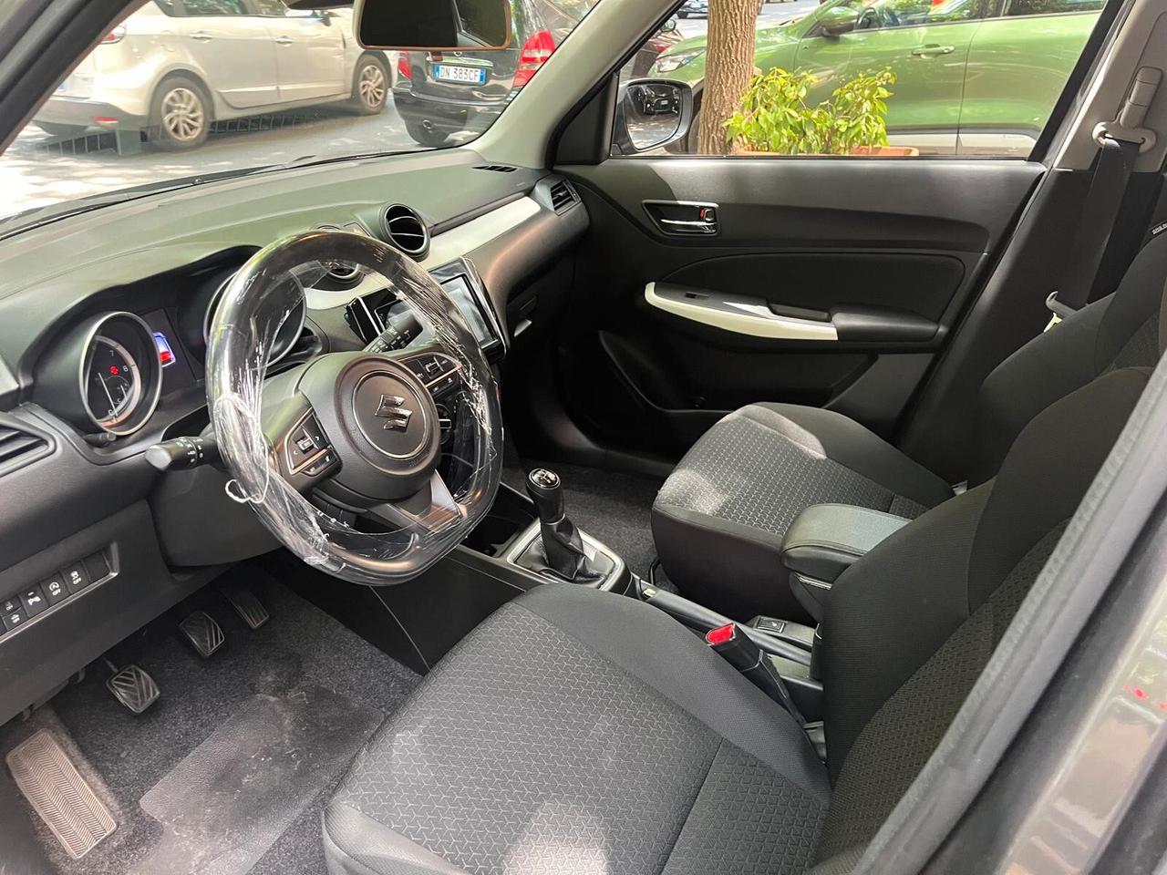 Suzuki Swift 1.2 Hybrid Cool
