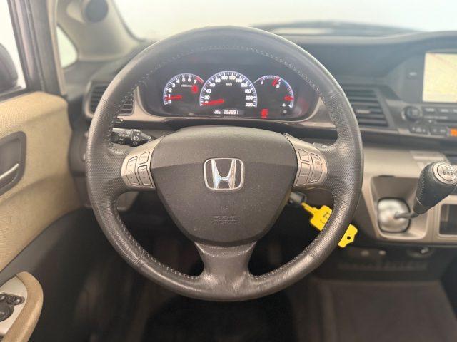 HONDA FR-V 1.8 16V i-VTEC Executive Navi LH