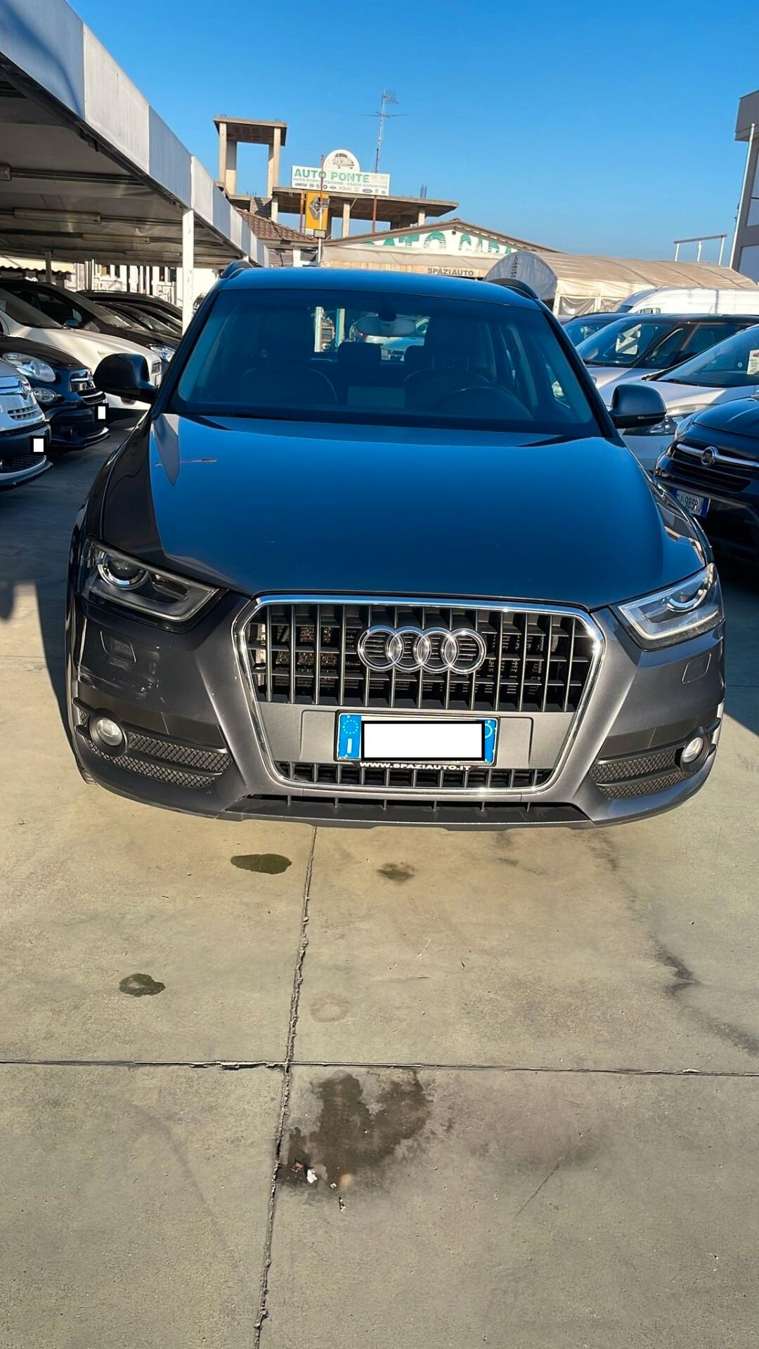 AUDI Q3