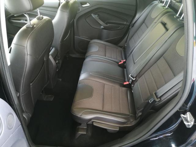FORD Kuga 2.0 TDCI 150 CV S&S 4WD Powershift Titanium