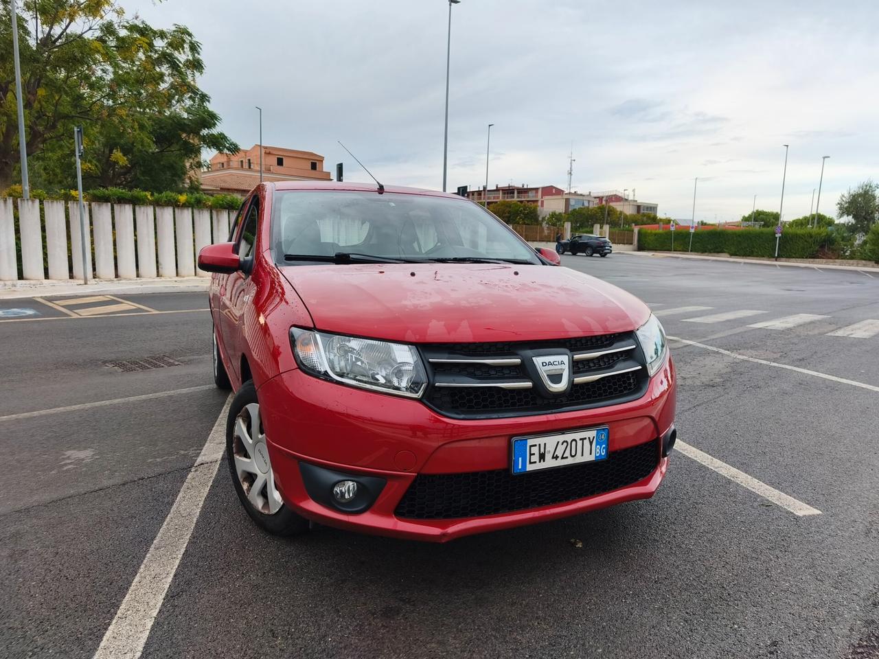 Dacia Sandero 1.5 8V 75Cv DISTRIBUZ OK