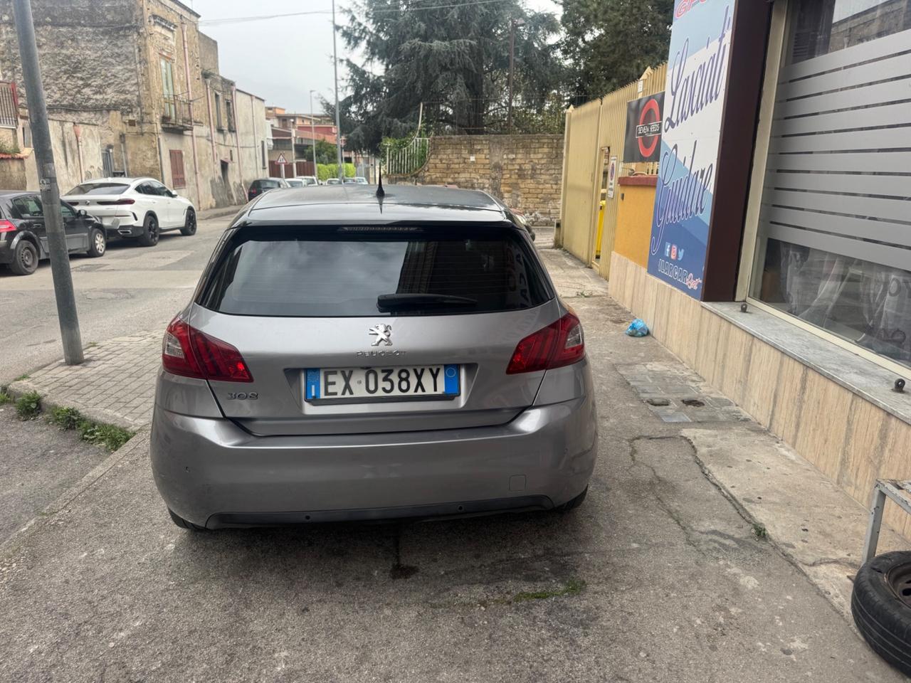 Peugeot 308 1.6 e-HDi 115 CV Stop&Start Allure