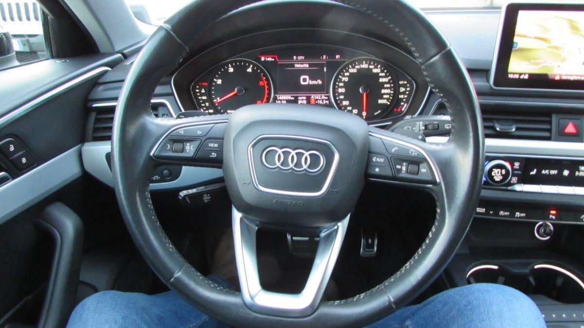 AUDI - A4 Allroad Allroad 40 2.0 tdi 190cv s-tronic