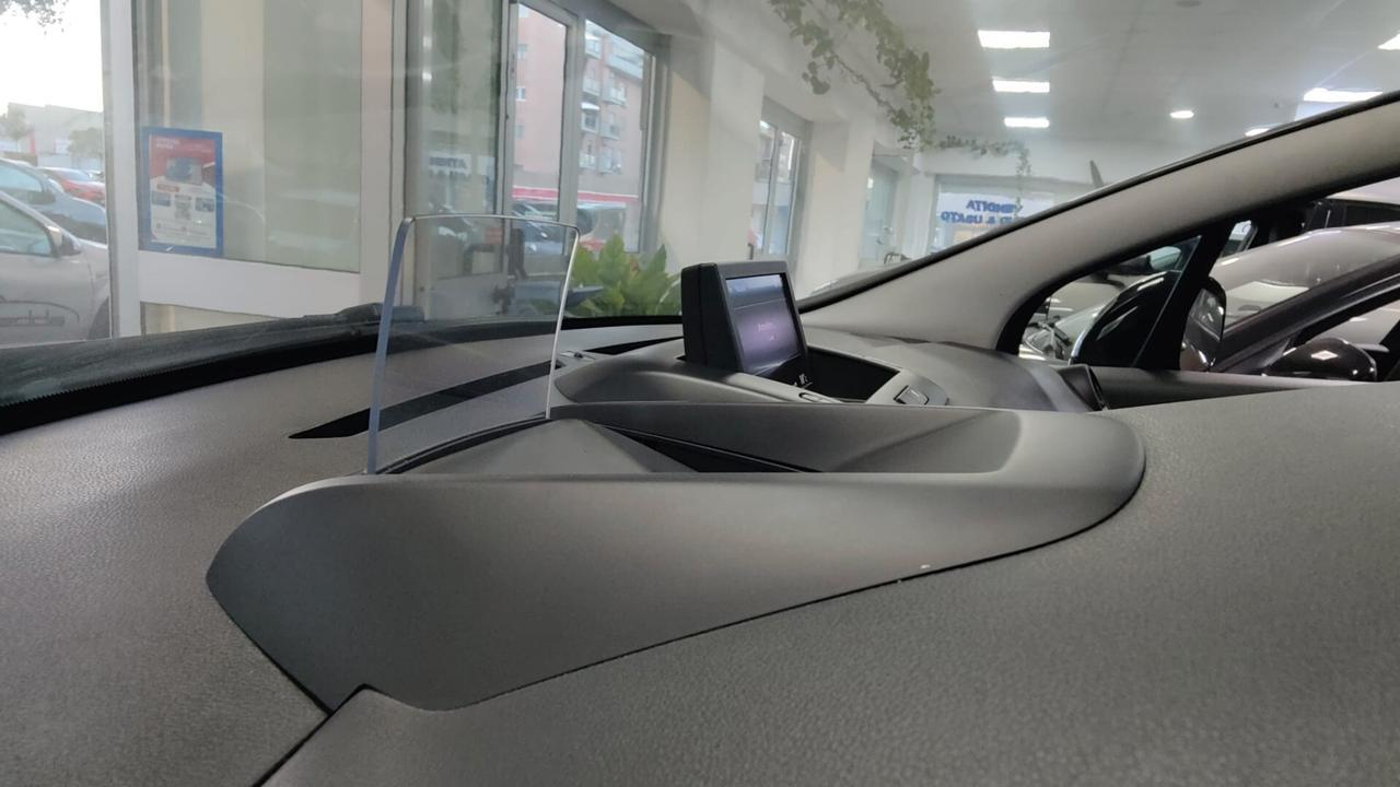 Peugeot 3008 HYbrid4