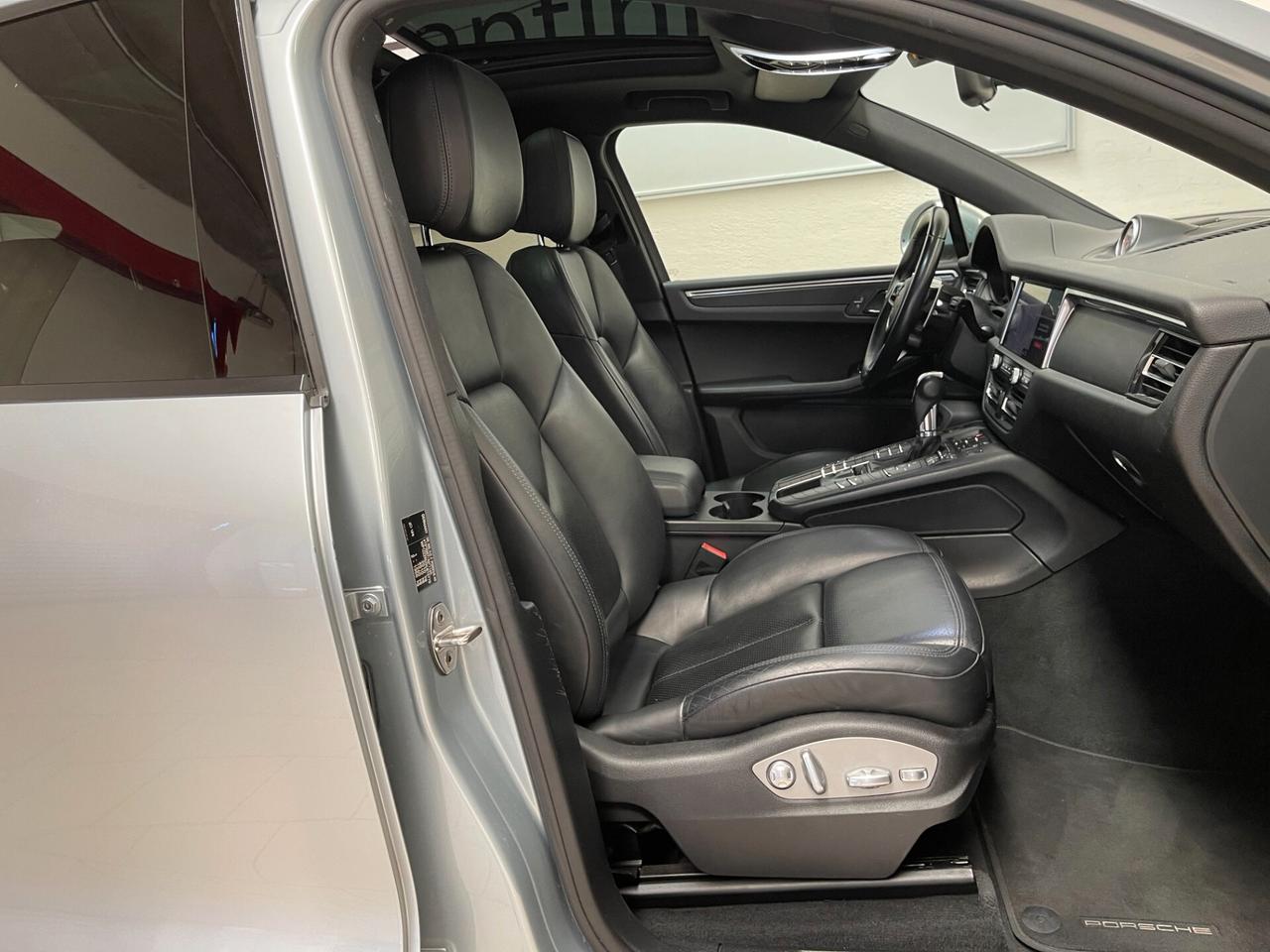 Porsche Macan 2.0 245cv pdk-LEGGI SOTTO