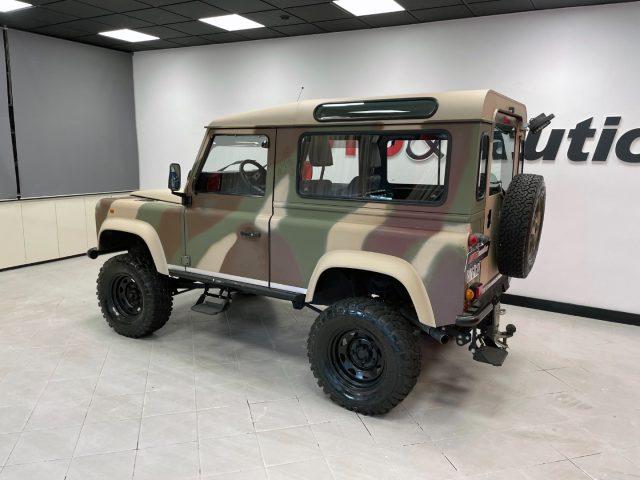 LAND ROVER Defender DEFENDER 90 2.0 FAM COUNTY SW