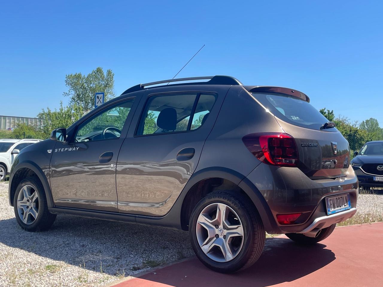 Dacia Sandero Stepway 0.9 TCe Turbo GPL 90 CV S&S Comfort
