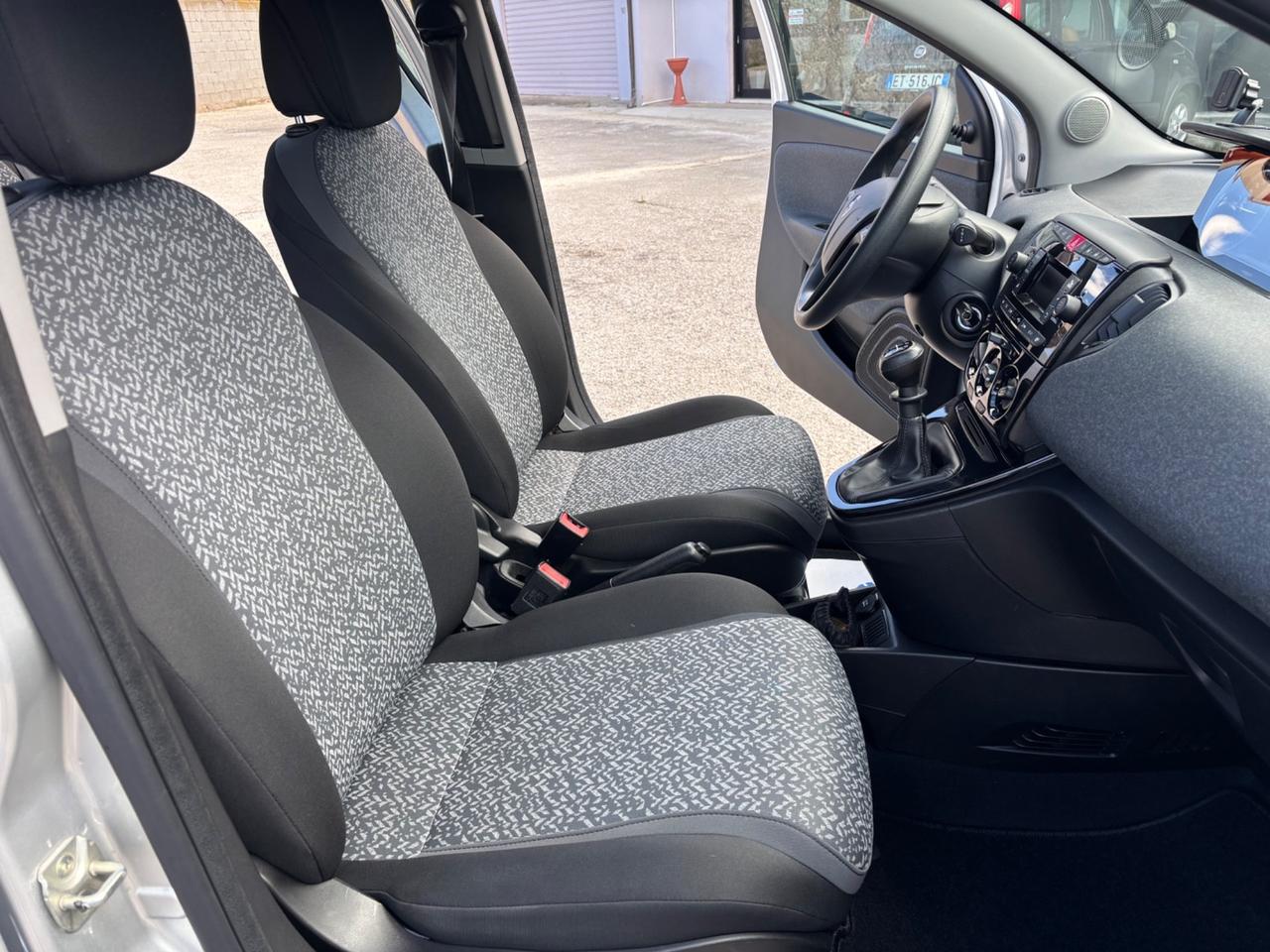 Lancia Ypsilon 1.2 69 CV 5 porte GPL Ecochic Monogram