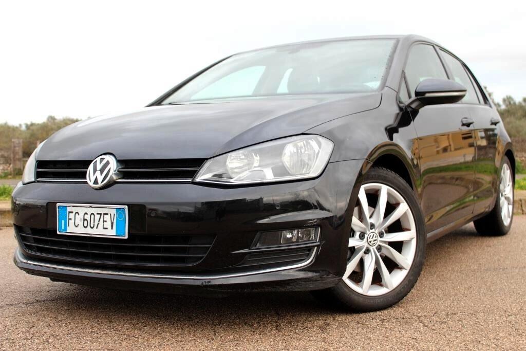 VOLKSWAGEN GOLF 1.6 TDi 110 CV DSG Executive