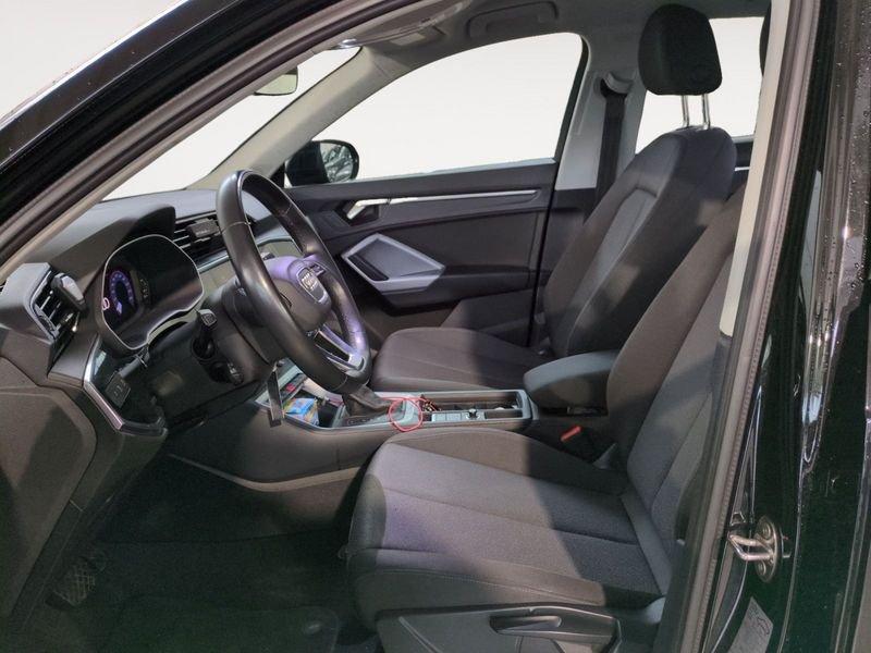 Audi Q3 2.0 35 TDI S Tronic Business