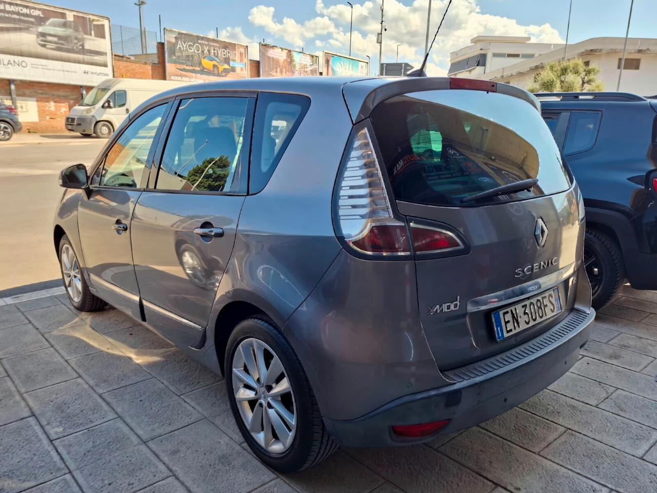 Renault Scénic XMod 1.5 dCi 110CV Live 2012