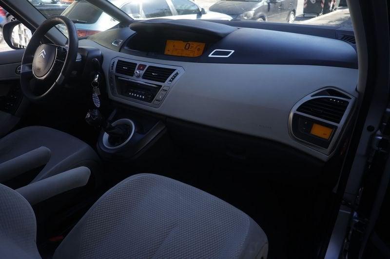 Citroën C4 Citroën C4 C4 Grand Picasso 1.8 16v Classique 92KW ANNO 2007