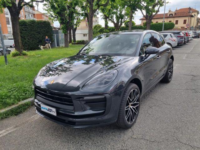 PORSCHE Macan 2.0