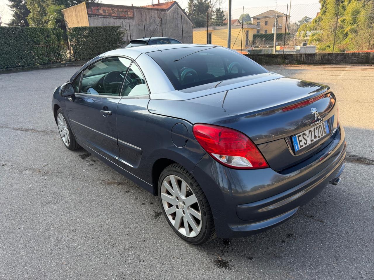 Peugeot 207 1.6 VTi 120CV CC Allure