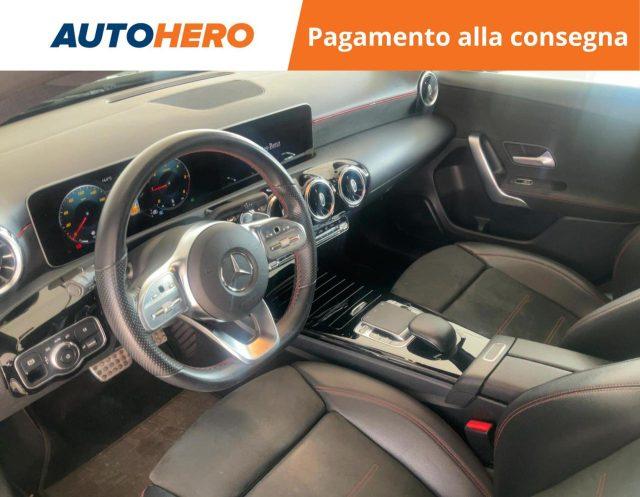 MERCEDES-BENZ A 180 d Automatic Premium