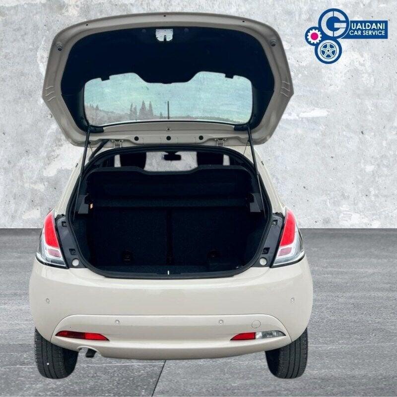 Lancia Ypsilon Ypsilon 0.9 TwinAir 5 porte Metano Ecochic Gold