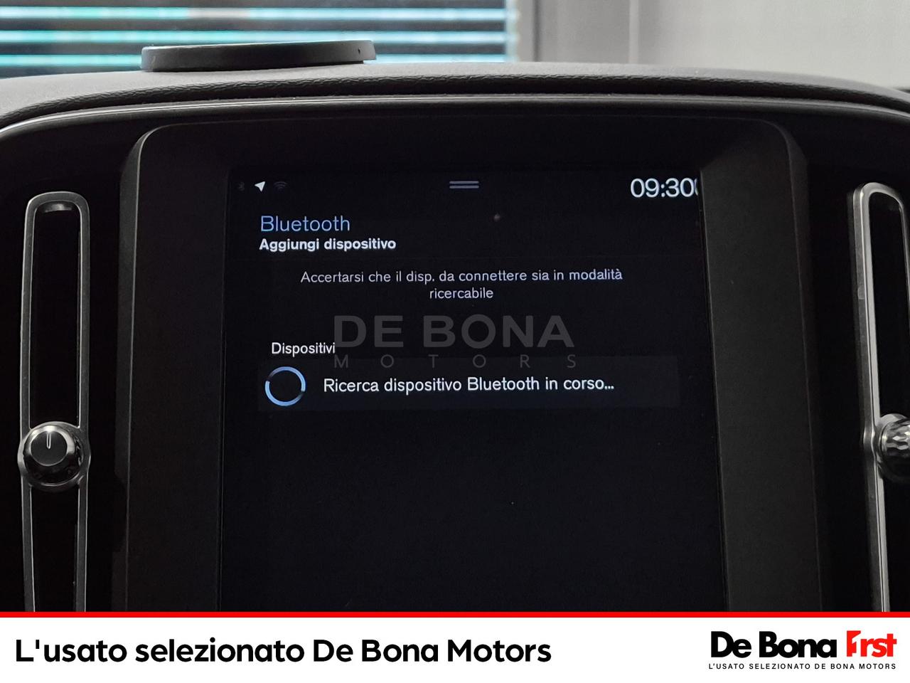 Volvo XC40 1.5 t3 momentum core 163cv my21