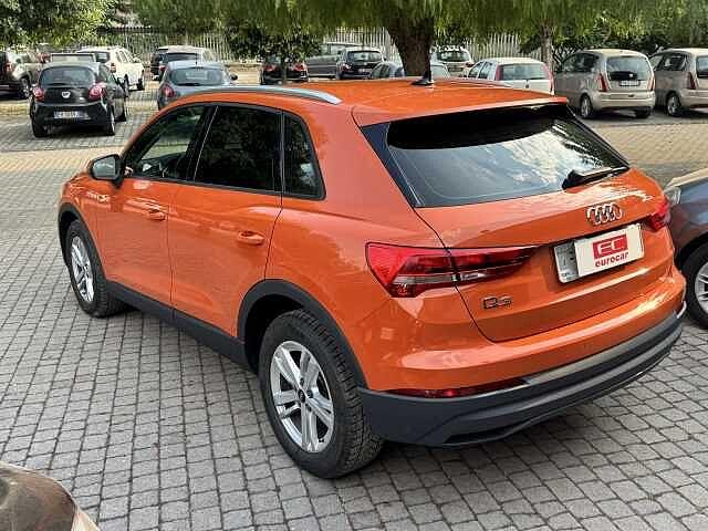 Audi Q3 35 TDI S tronic Business