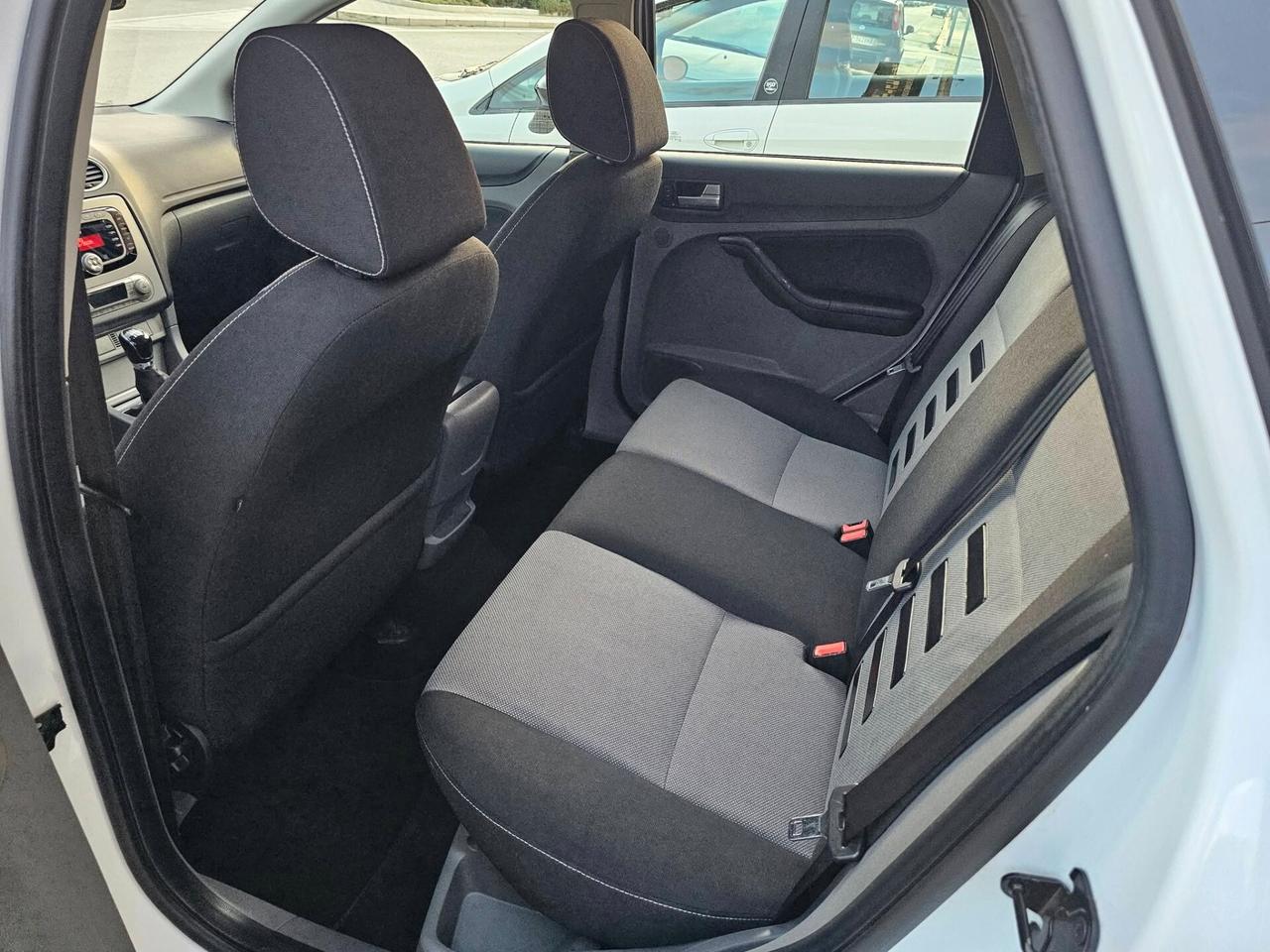 FORD FOCUS SW 1.6 TDCI 110CV TITANIUM