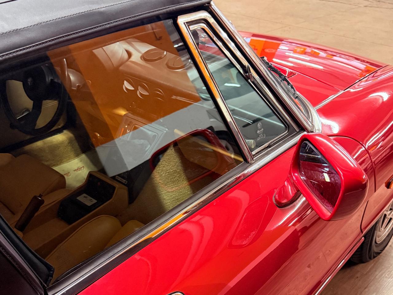STRAORDINARIA ALFA ROMEO DUETTO IN CONDIZIONI DA VETRINA